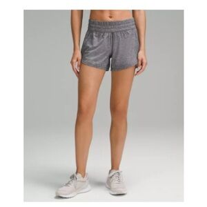 Tracker Low-Rise Lined Short 4" in Heather Lux Multi Black